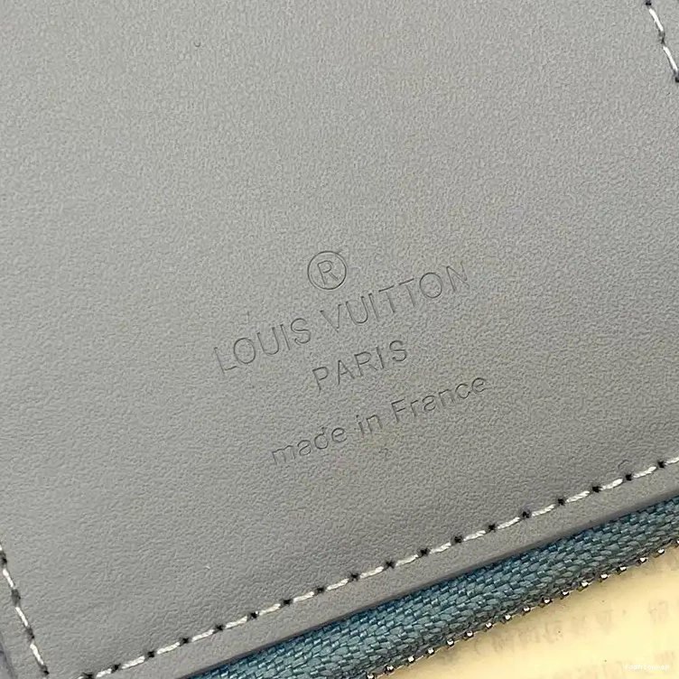 Fashionrep Bags LV 2401YA0150 0820